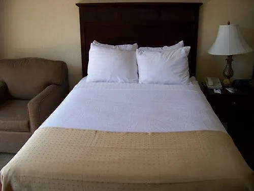 Courtyard By Marriott Charlotte Airport Loso