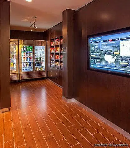 *** Hotel Courtyard By Marriott Charlotte Airport Loso United States
